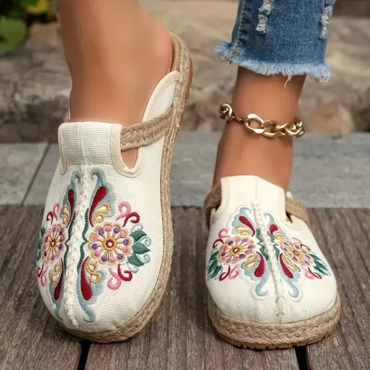 Katy | Pantolettes en Coton Brodé à Fleurs