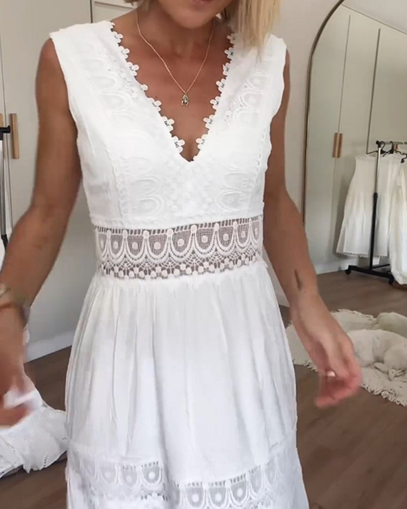 Shania | Robe Longue En Dentelle Avec Décolleté En V