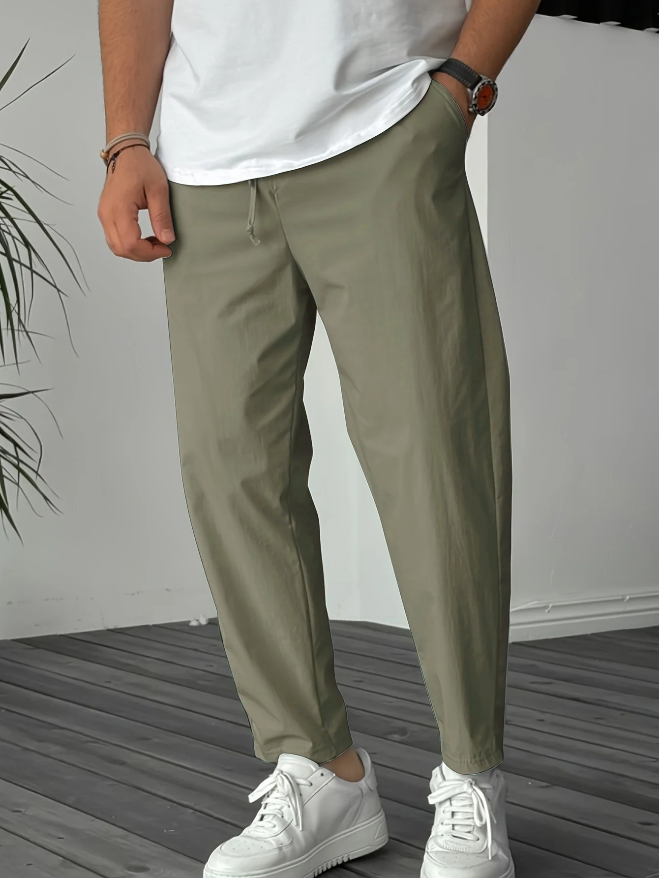 Blewett | Pantalon Épuré À Cordon Ajustable Pour Homme