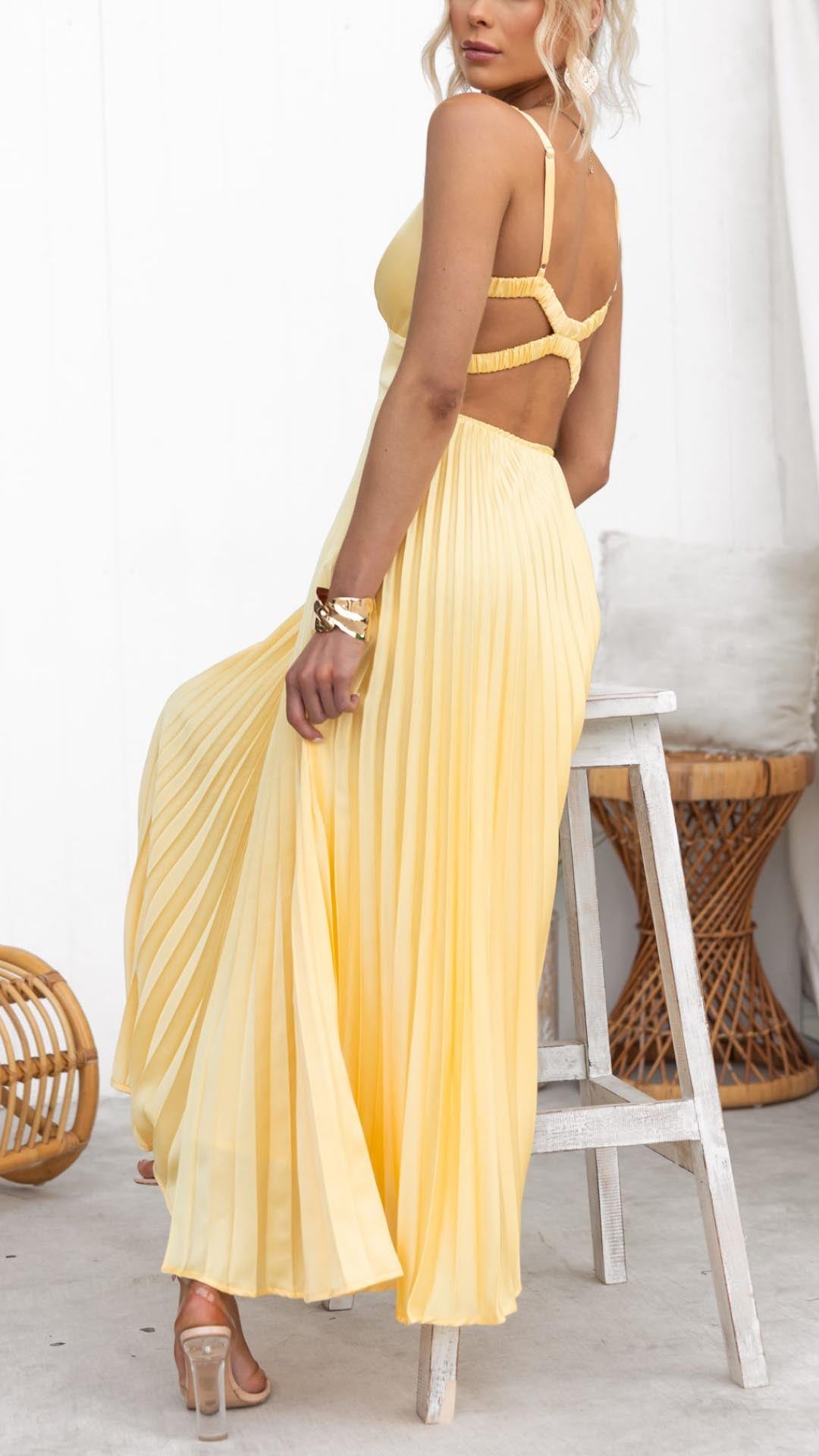 Narda | Robe Longue Plissée à Décolleté en V