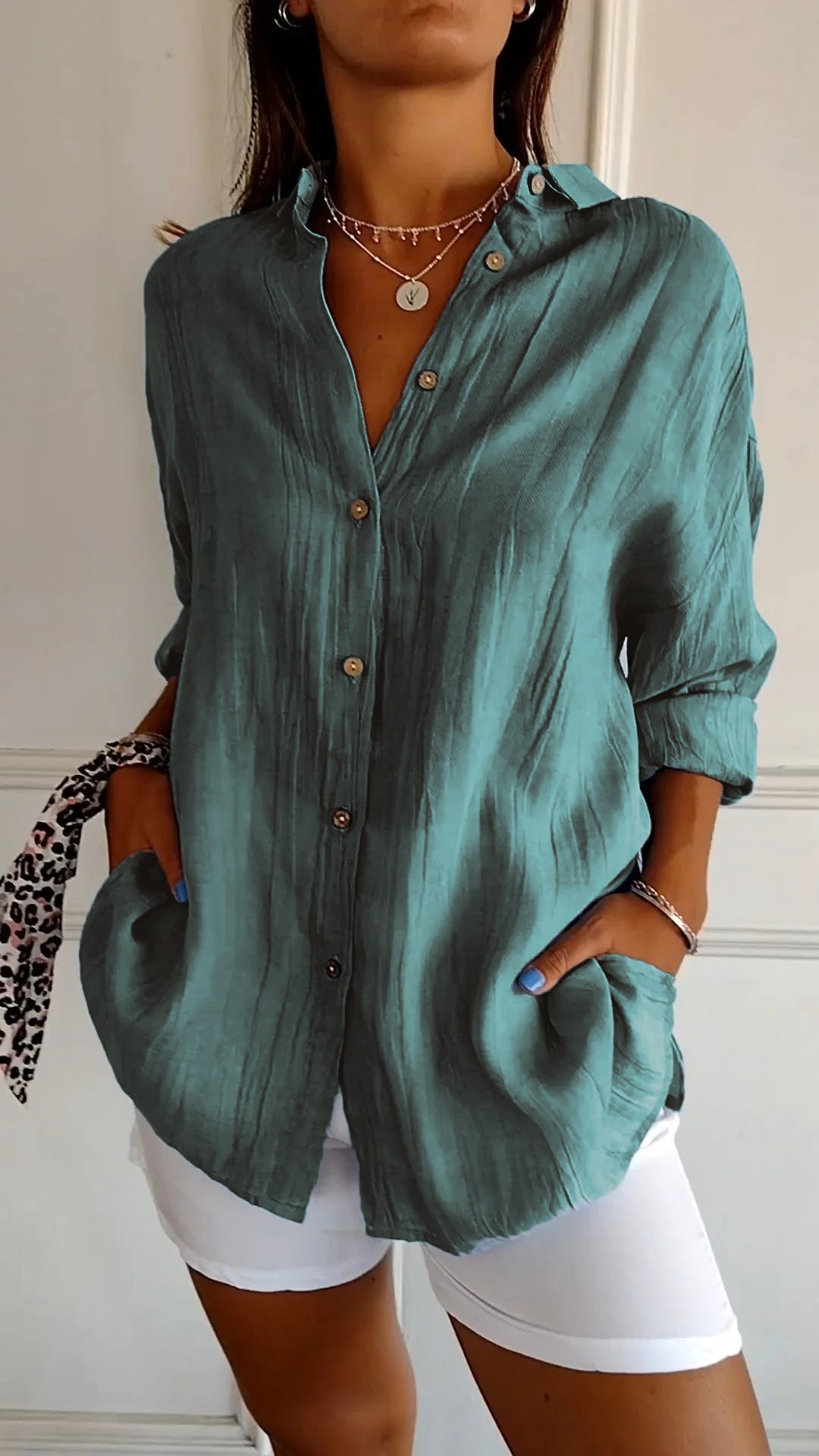Yara | Blouse Classique À Plis Et Coupe Structurée