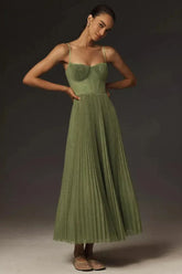 Lyka | Robe Midi En Tulle Plissé Élégant