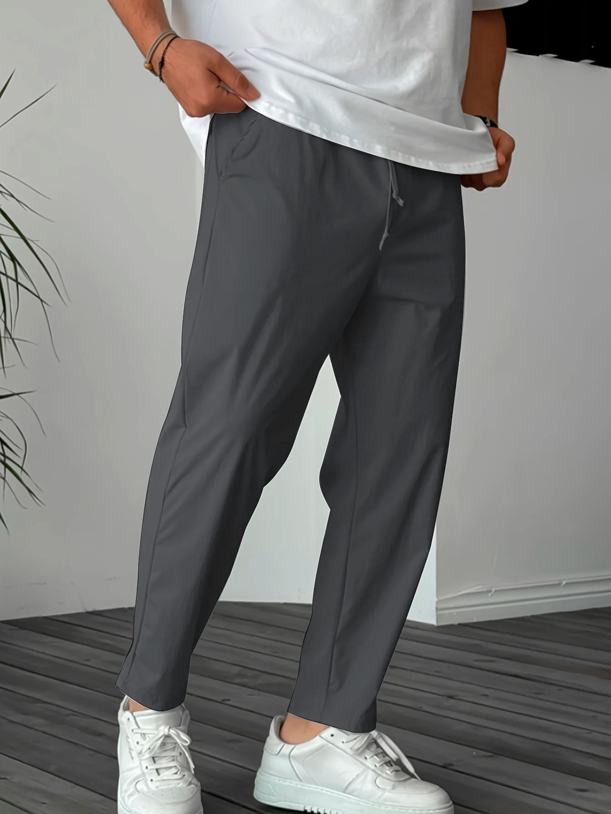 Blewett | Pantalon Épuré À Cordon Ajustable Pour Homme