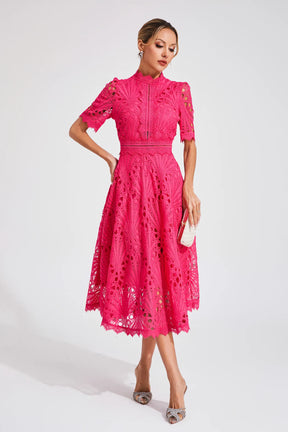 Jelly | Robe Midi En Dentelle Avec Encolure Élégante Et Coupe Raffinée