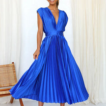 Isaura | Robe Élégante Sans Manches À Plis Structurés