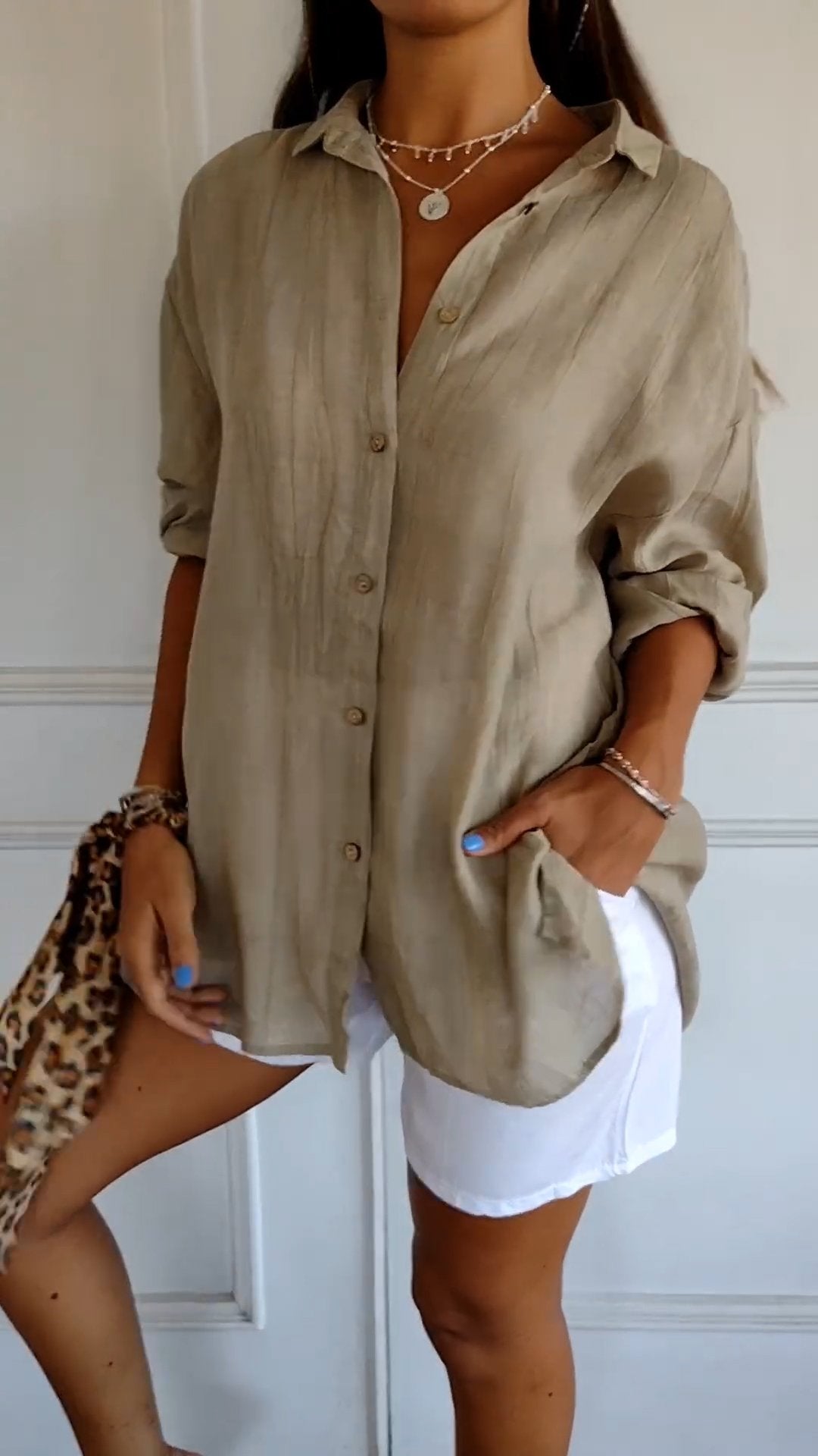 Yara | Blouse Classique À Plis Et Coupe Structurée