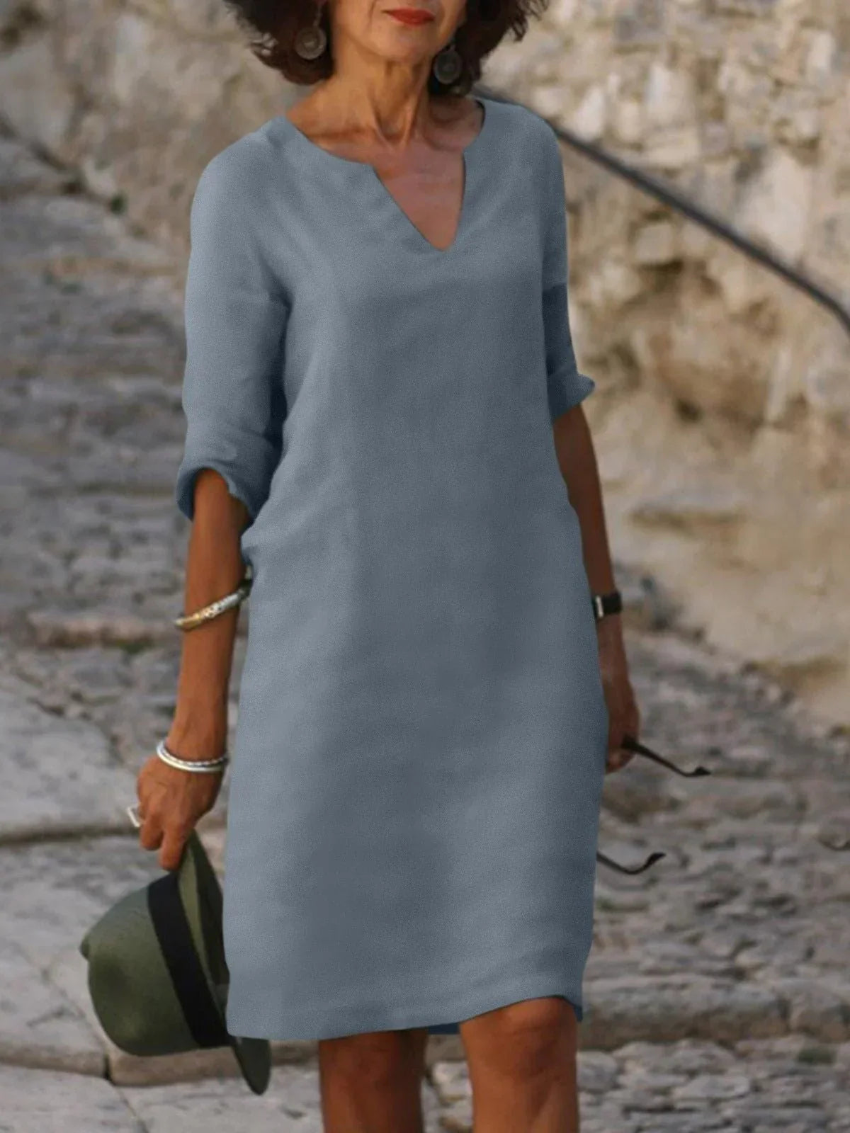 Ava | Robe À Col En V Avec Coupe Flatteuse Et Effet Gainant
